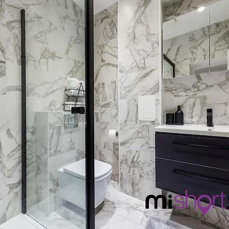 The Residence Fitzrovia - Private One Bedroom Apartment With Own Entrance London Exterior photo