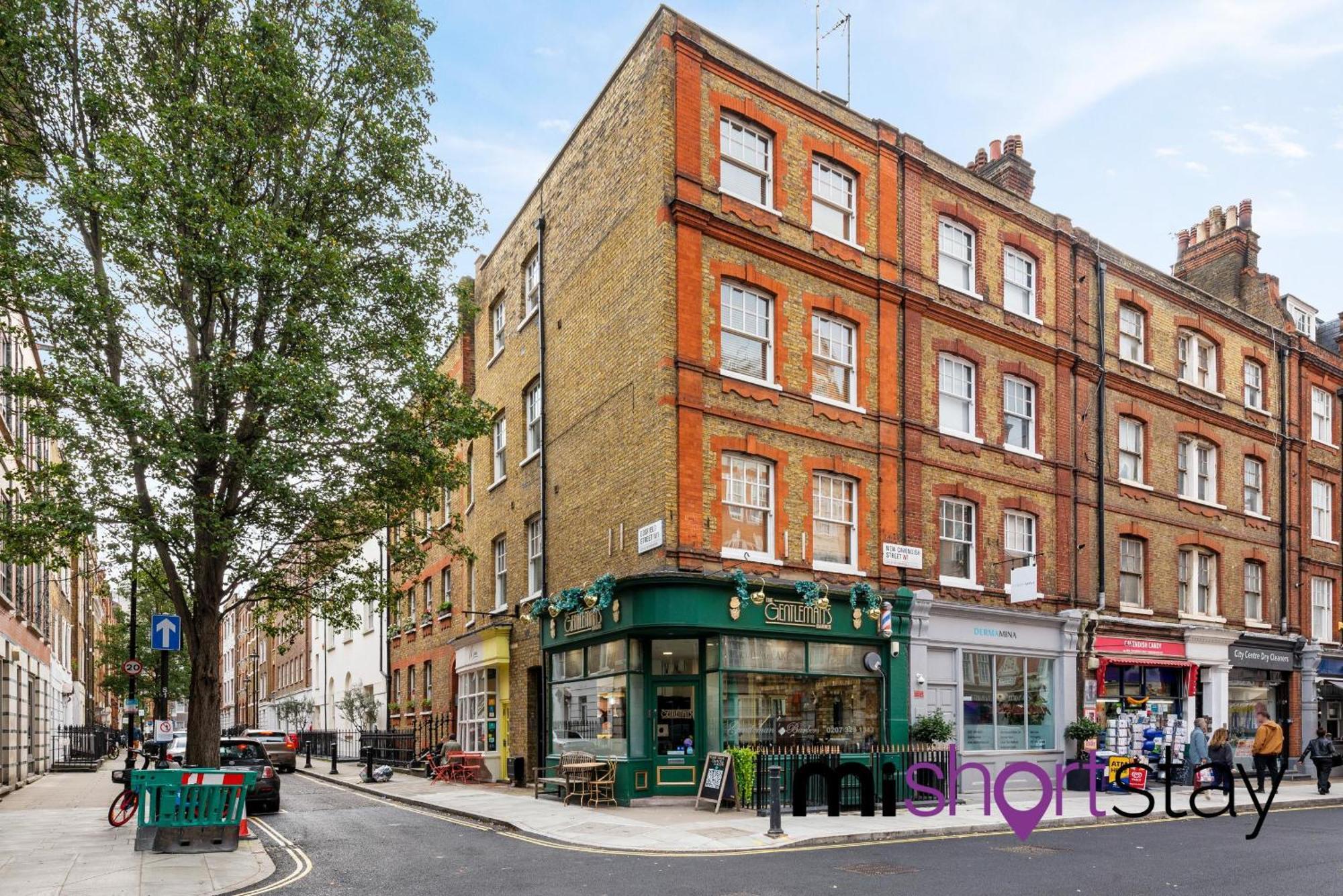 Apartment The Fitzrovia - Private One Bedroom With Own Entrance *